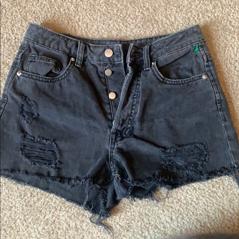 H&M shorts size 6